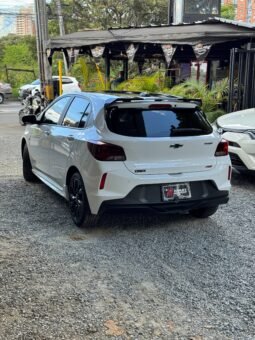 
										CHEVROLET ONIX RS MT HB full									