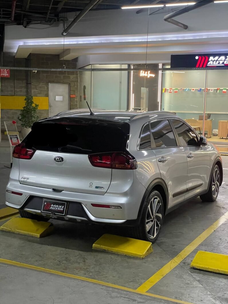 
								KIA NIRO ZENITH 1.6 AT HIBRIDO full									