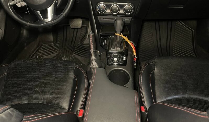 
								MAZDA 3 GRAND TOURING 2.0 AT full									