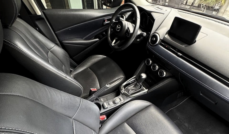 
								MAZDA 2 GRAND TOURING LX 1.5 AT full									