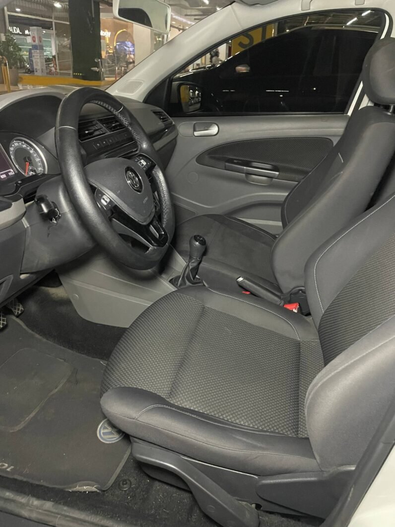 
								VOLKSWAGEN GOL HIGHLINE MT 1.6 full									