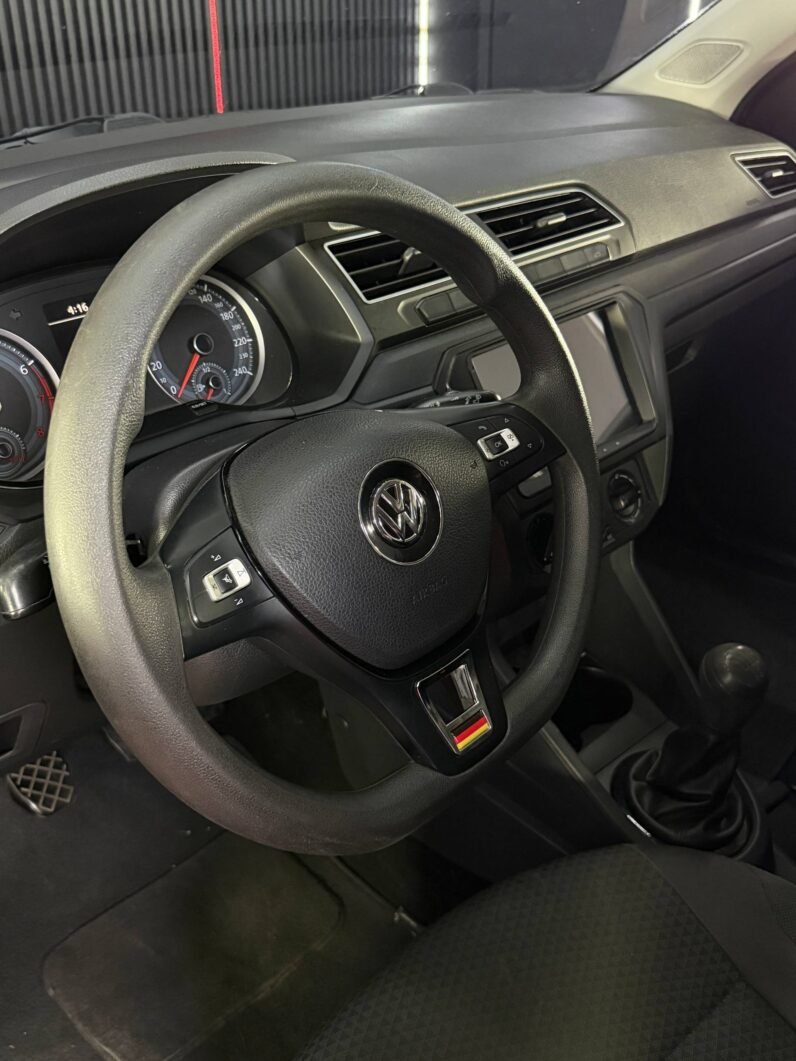 
								VOLKSWAGEN GOL COMFORTLINE MT 1.6 full									
