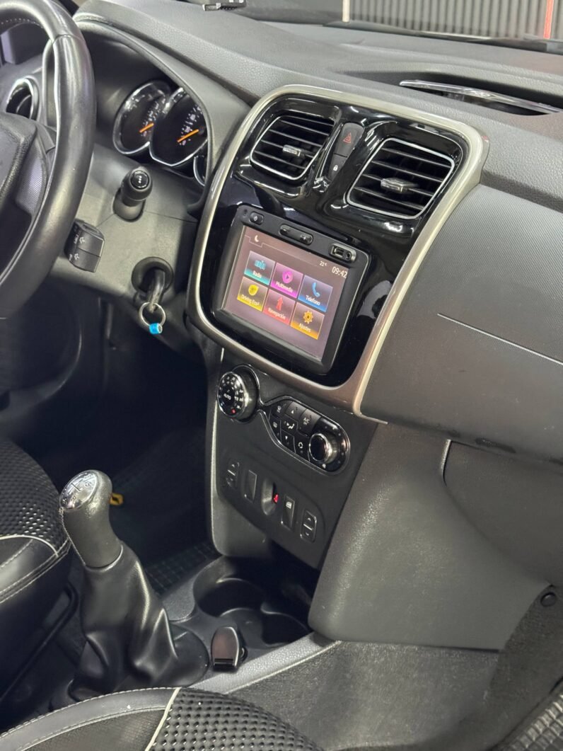 
								RENAULT STEPWAY DYNAMIQUE MT 1.6 full									