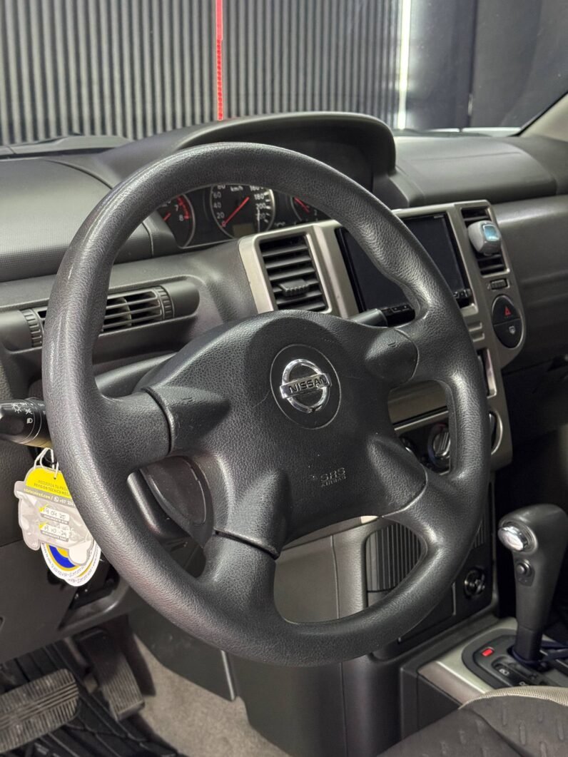 
								NISSAN XTRAIL 2.5 CLASSIC 4X4 AUT full									