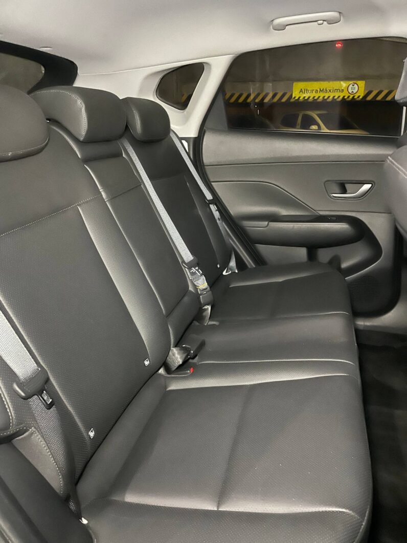 
								HYUNDAI KONA LIMITED HIBRIDA 1.6 AT 4X2 full									