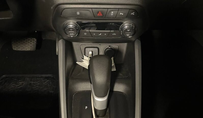 
								CHEVROLET ONIX PREMIER TURBO 1.0L HB AT full									