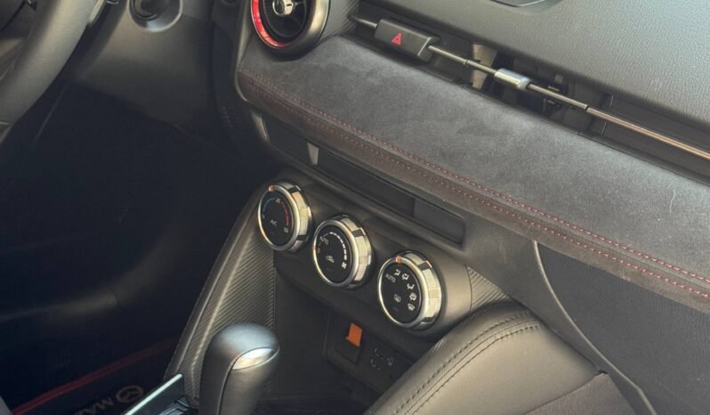 
								MAZDA 2 CARBÓN EDITION HB 2.0 full									