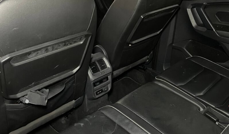 
								VOLKSWAGEN TIGUAN HIGHLINE AT 4X4 full									