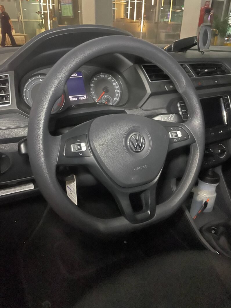 
								VOLKSWAGEN GOL COMFORTLINE MT 1.6 full									