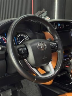 
										TOYOTA FORTUNER SR 2.7 AT 4X2 GASOLINA full									