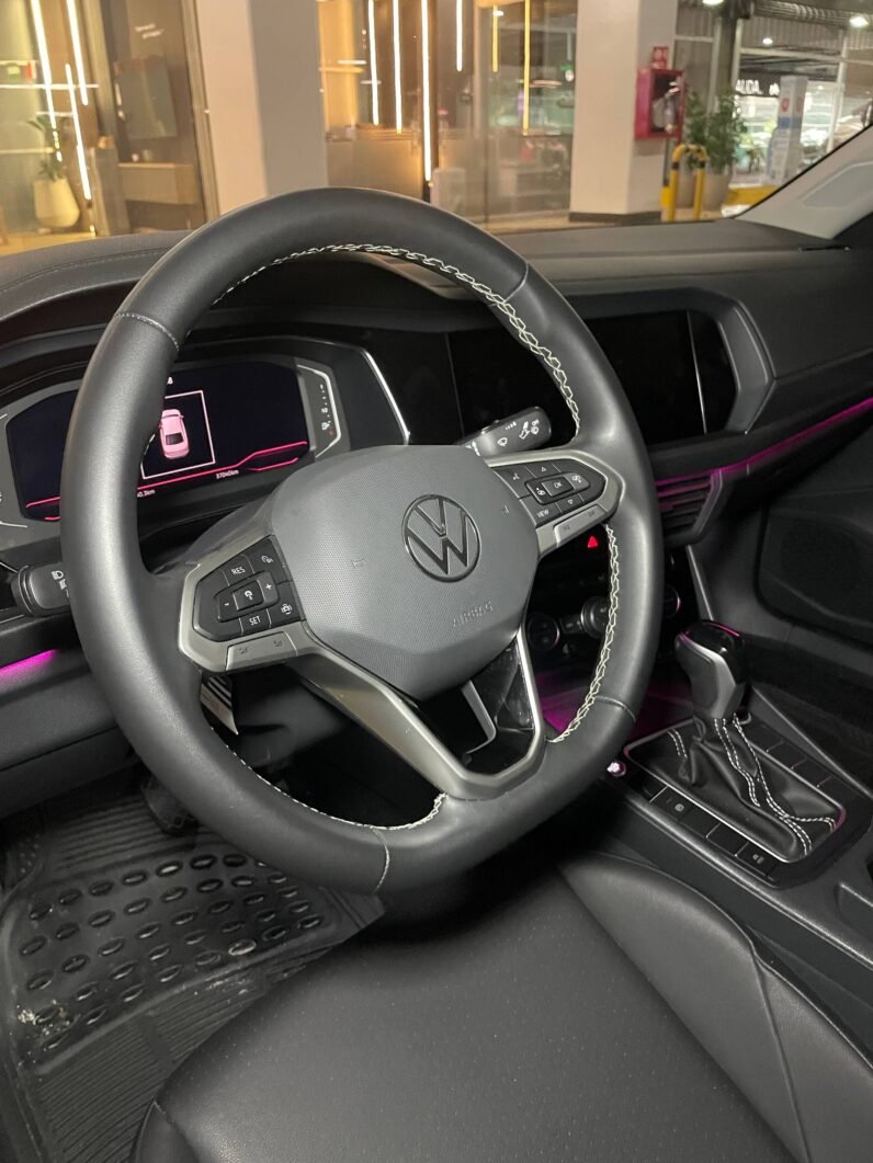 
								VOLKSWAGEN JETTA HIGHLINE TSI 1.4 AT full									