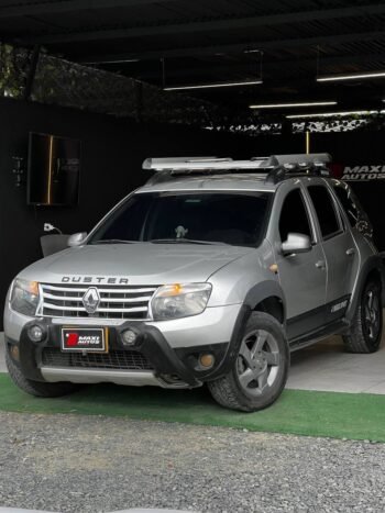 RENAULT DUSTER DYNAMIQUE 4X4 MT 2.0