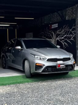 KIA CERATO VIVRO VIBRANT MT 1.6