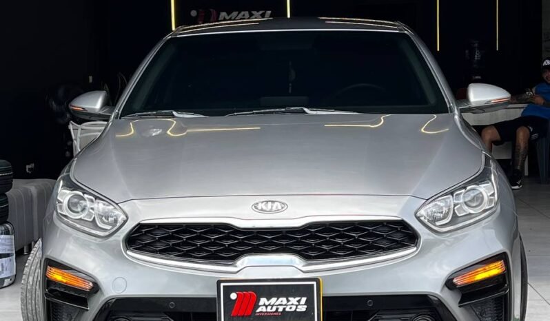 
								KIA CERATO VIVRO VIBRANT MT 1.6 full									