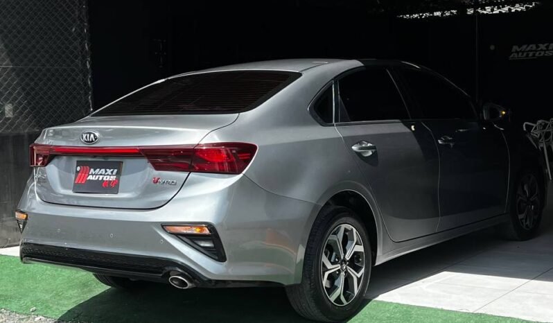 
								KIA CERATO VIVRO VIBRANT MT 1.6 full									