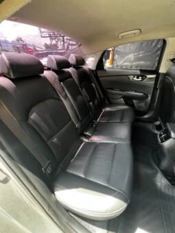
										KIA CERATO VIVRO VIBRANT MT 1.6 full									
