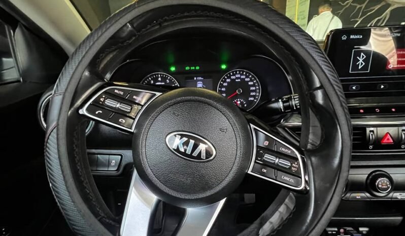 
								KIA CERATO VIVRO VIBRANT MT 1.6 full									