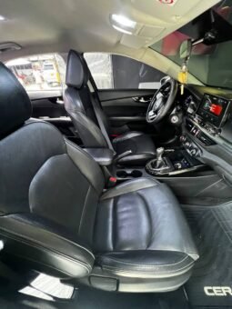 
										KIA CERATO VIVRO VIBRANT MT 1.6 full									