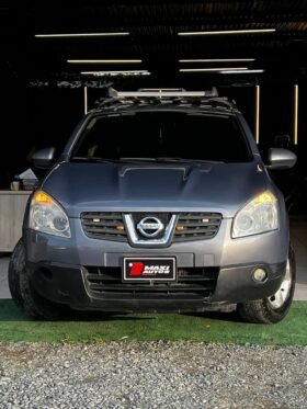 NISSAN QASHQAI AT 2.0
