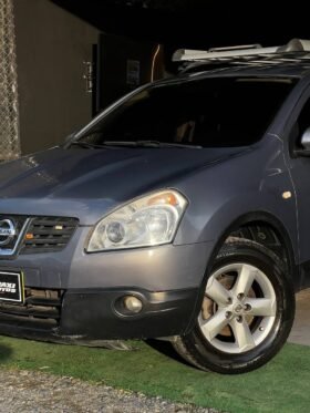 NISSAN QASHQAI AT 2.0
