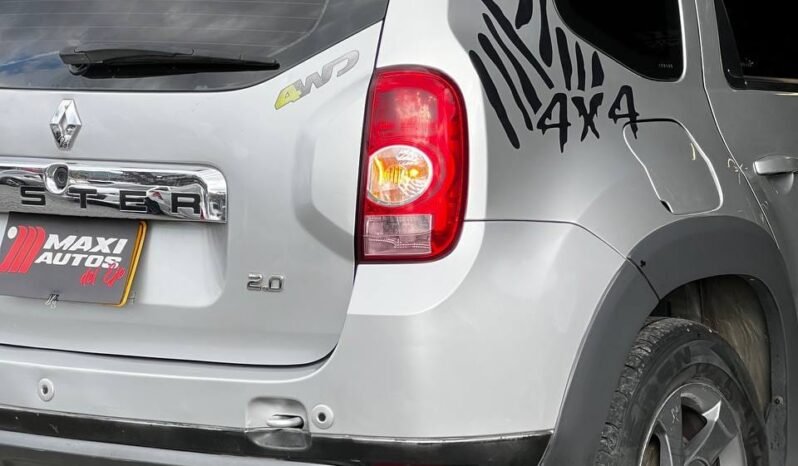 
								RENAULT DUSTER DYNAMIQUE 4X4 MT 2.0 full									