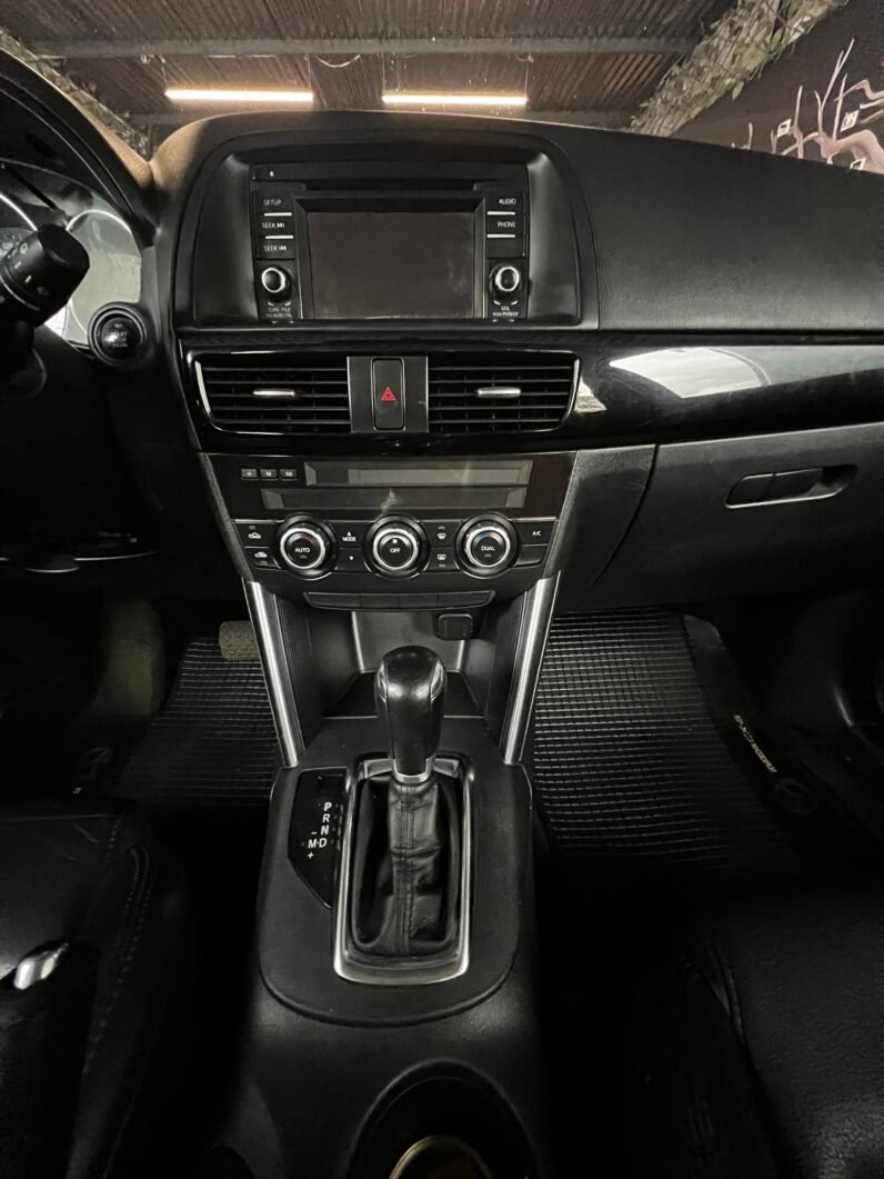 
								MAZDA Cx5 HIGH 2.0 AT 4×2 full									