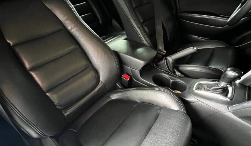 
								MAZDA Cx5 HIGH 2.0 AT 4×2 full									