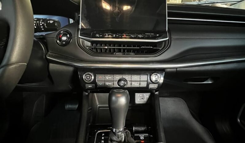 
								JEEP COMPASS LIMITED PLUS 1.4 full									