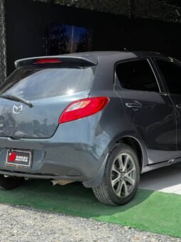 
										MAZDA 2 HB AT full									