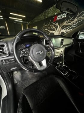 KIA SPORTAGE VIBRANT AT 2.0 4X2
