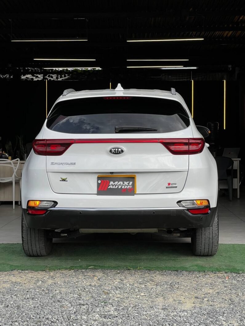 
								KIA SPORTAGE VIBRANT AT 2.0 4X2 full									