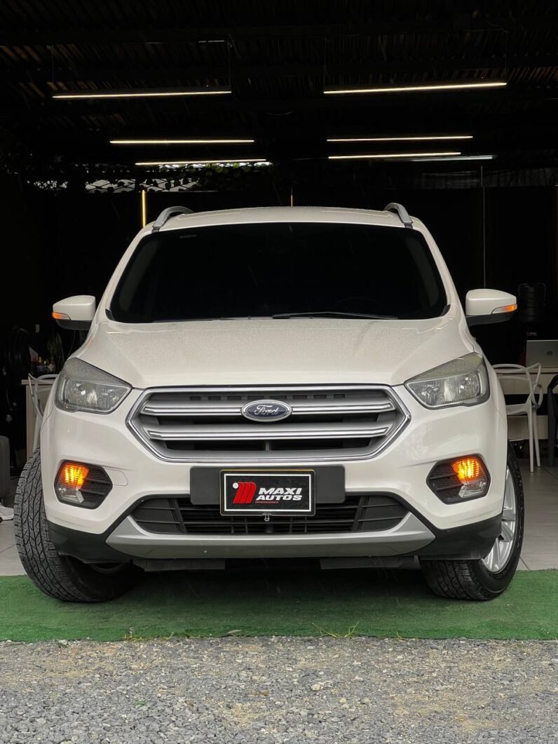 
								FORD ESCAPE SE 2.0L AT 4×2 full									