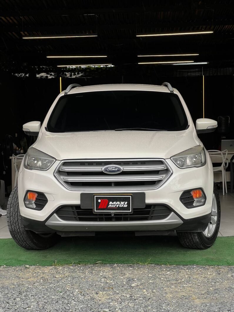 
								FORD ESCAPE SE 2.0L AT 4×2 full									