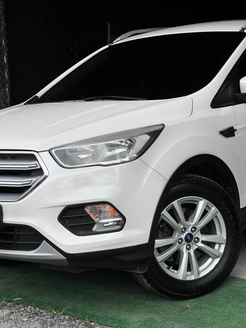 
								FORD ESCAPE SE 2.0L AT 4×2 full									