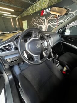 
										SUZUKI SCROSS 2WD MT GL1.6 4X2 full									