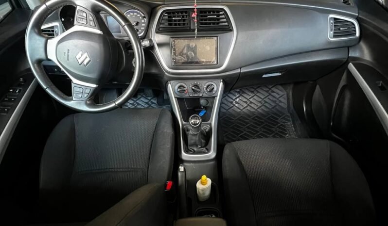 
								SUZUKI SCROSS 2WD MT GL1.6 4X2 full									