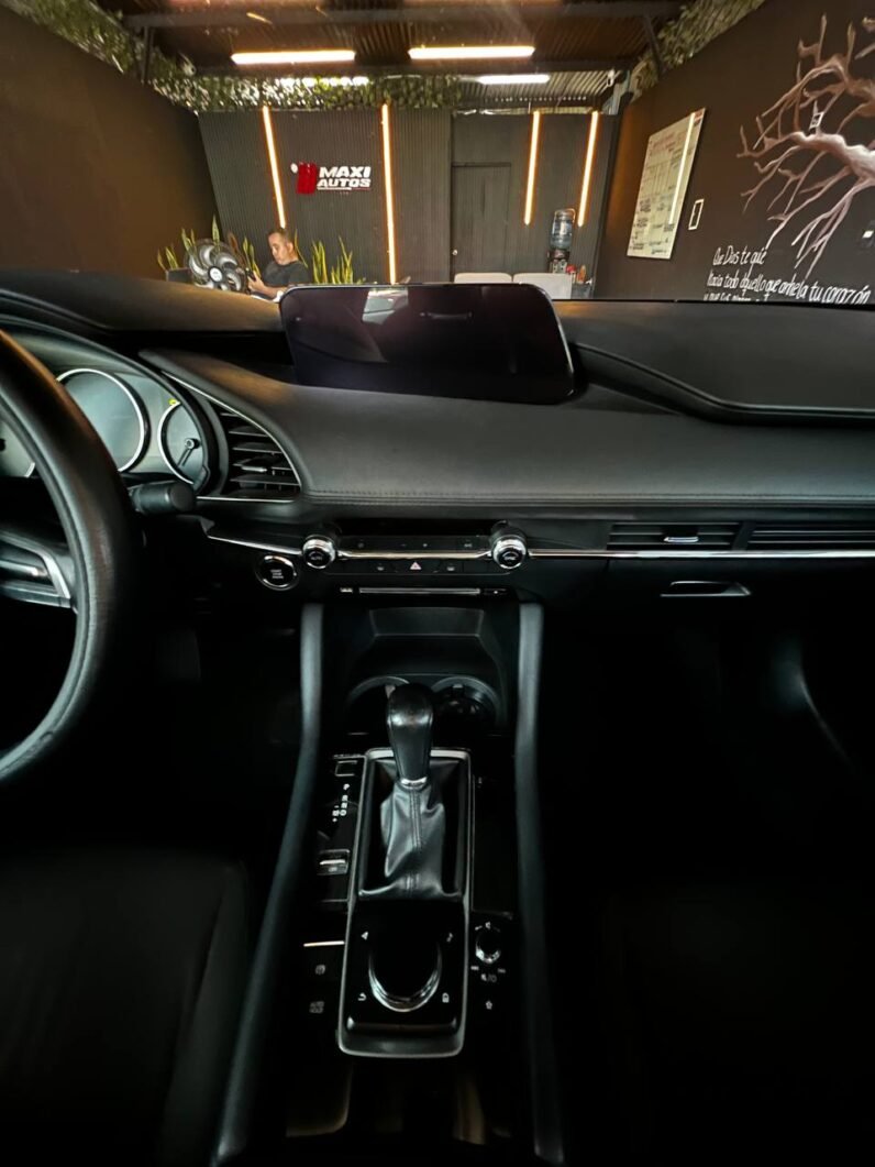 
								MAZDA 3 TOURING SD full									