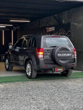SUZUKI GRAND VITARA AT 2.4 4X2