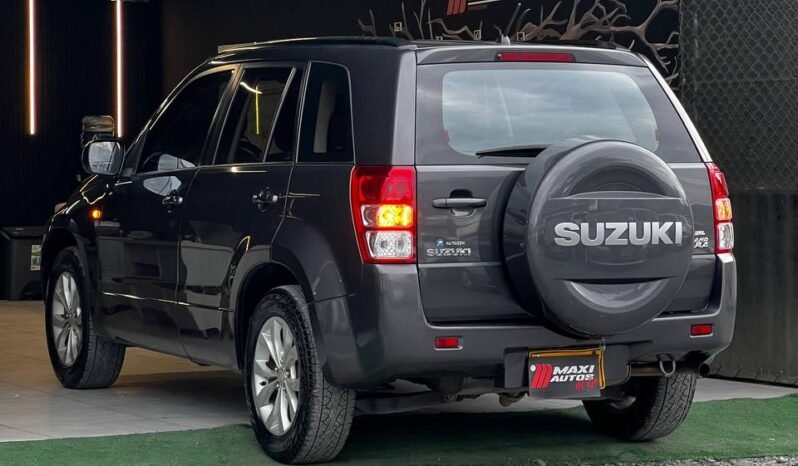 
								SUZUKI GRAND VITARA AT 2.4 4X2 full									