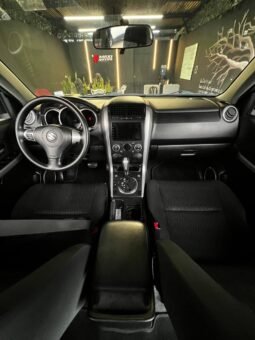 
										SUZUKI GRAND VITARA AT 2.4 4X2 full									