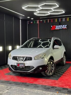 NISSAN QASHQAI AT 2.0