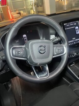 
										VOLVO XC40 PURE RECHARGE ELECTRICA AT full									