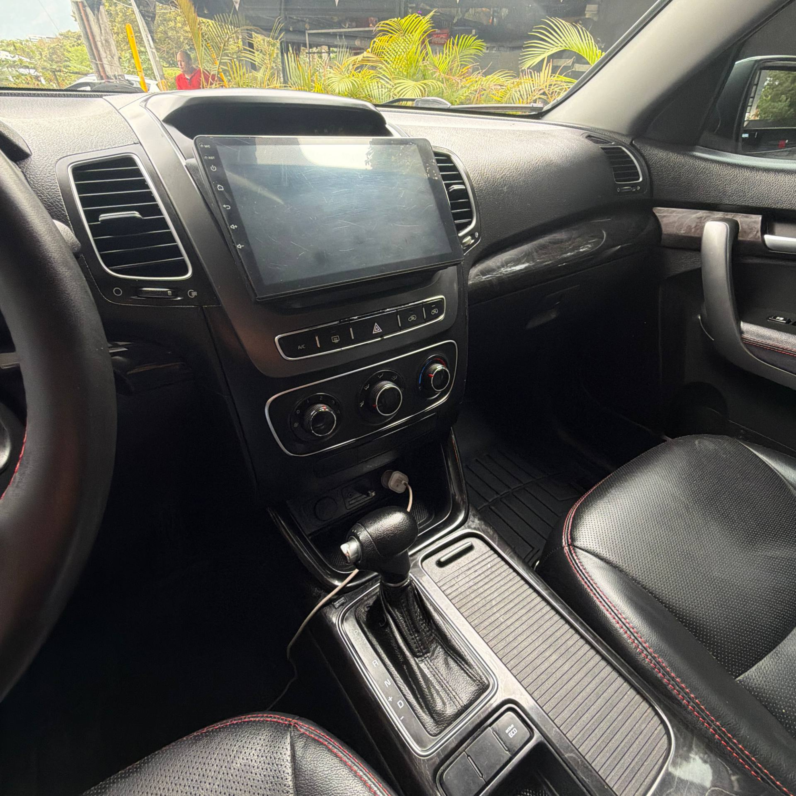 
								KIA SORENTO LX AUT 7 PUESTOS full									