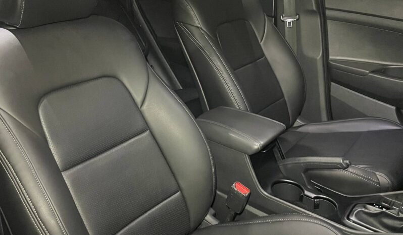 
								HYUNDAI NEW TUCSON PREMIUM AT 2.0 4×2 full									