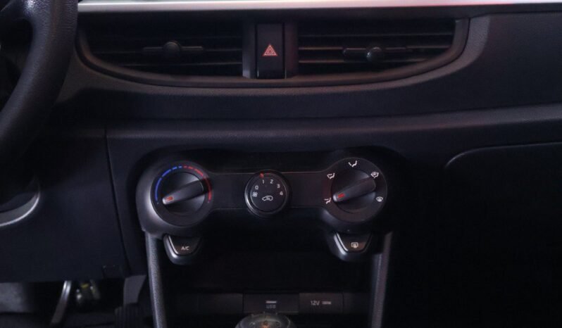 
								KIA PICANTO VIBRANT 1.250 MT full									