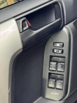 
										TOYOTA PRADO TXL AT 3.0 4X4 full									