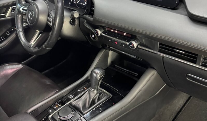 
								MAZDA 3 GRAND TOURING 2.0 AT full									