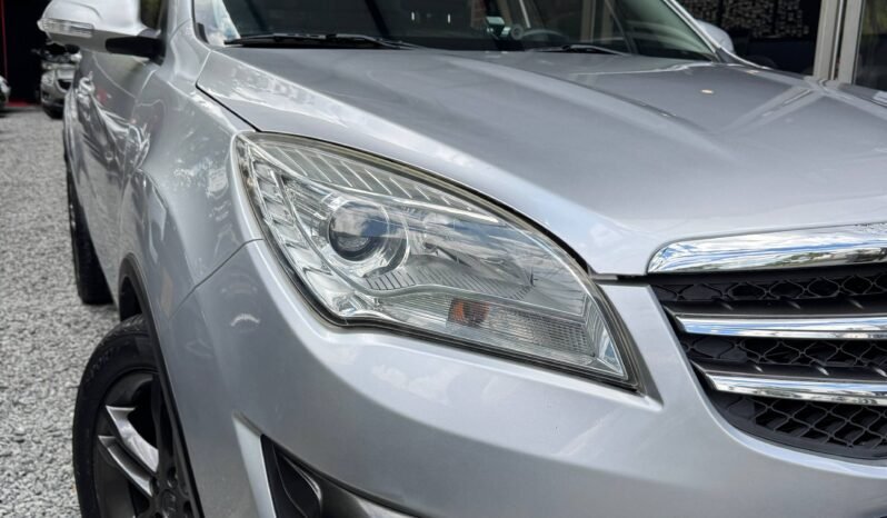 
								CHANGAN CS35 LUXURY 1.6 MT full									