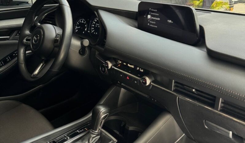 
								MAZDA 3 TOURING AT 2.0 HIBRIDO SD full									