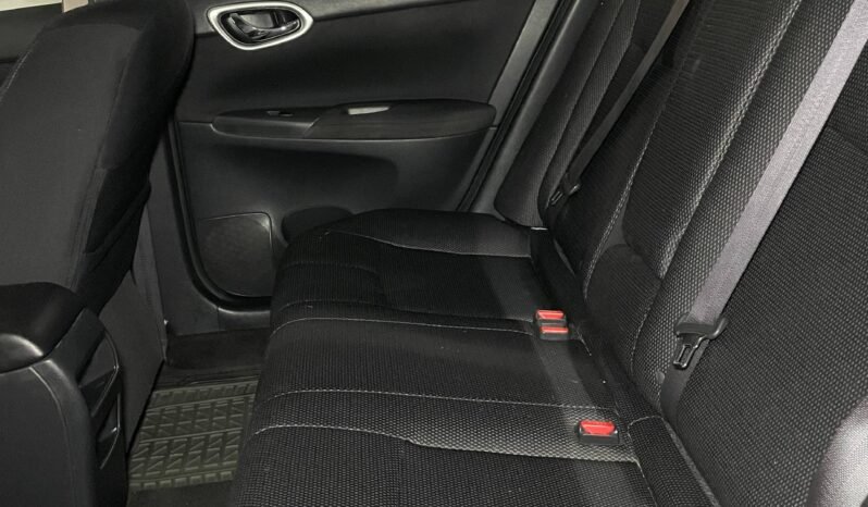 
								NISSAN SENTRA B17 ADVANCE  MT 1.8 full									